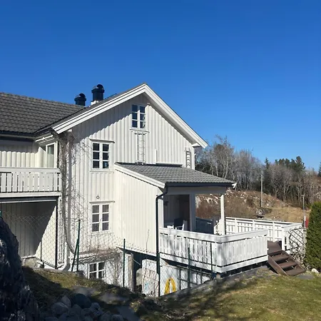 Апартаменты Huset Hitra